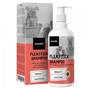 Gentle flea shampoo for dogs and cats
